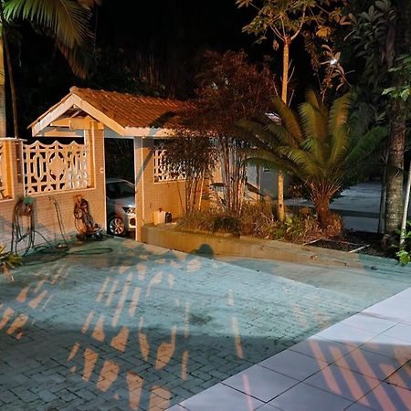 Suites Ubatuba Praia Da Lagoinha Exterior foto
